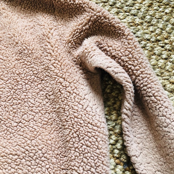 Teddy Pullover Hoodie - Picture 5 of 5